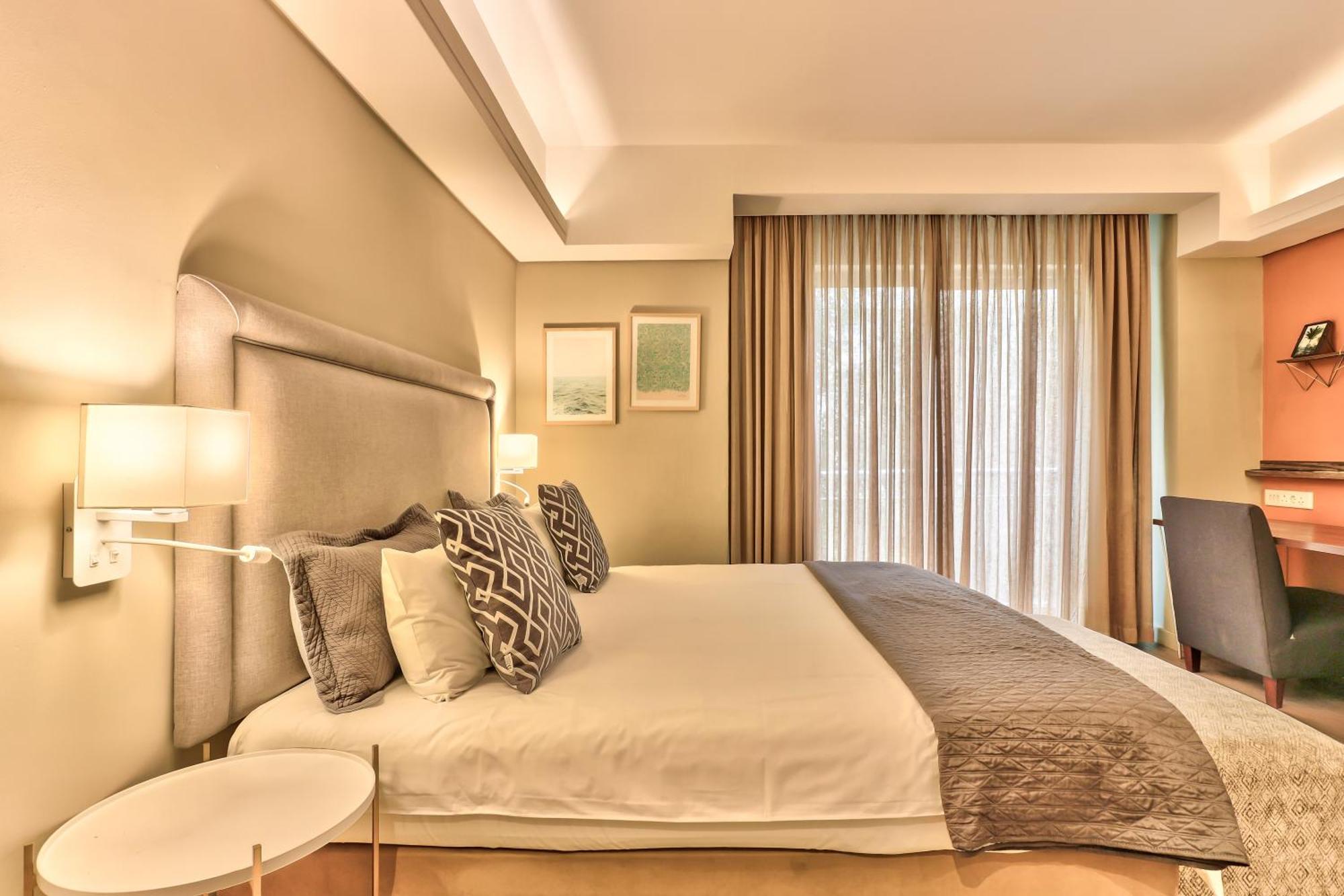 Wink Aparthotel Foreshore Le Cap Extérieur photo